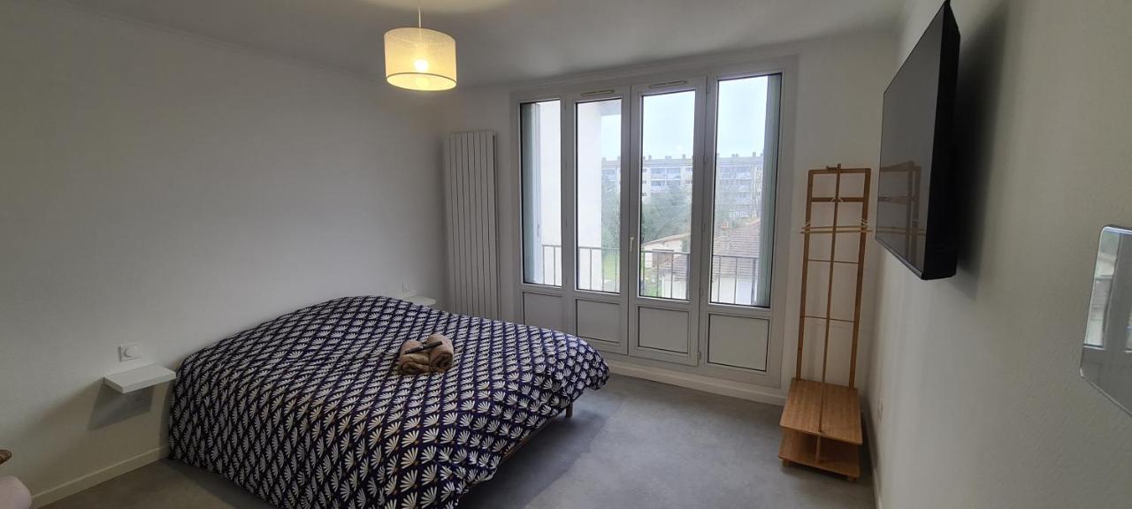 Private Room In Shared Apartment IV Beauvais Dış mekan fotoğraf